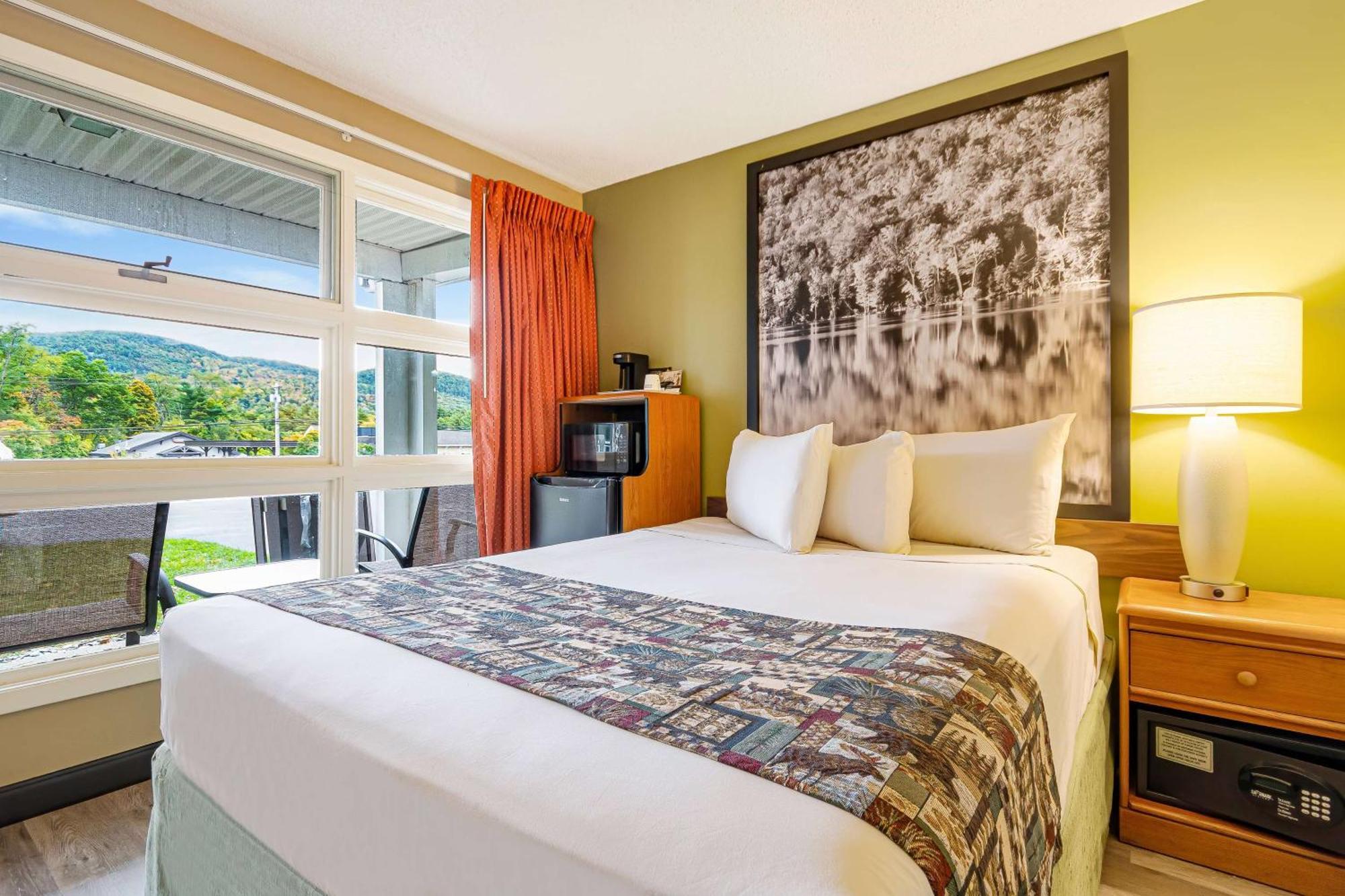 Super 8 By Wyndham Lake George/Downtown Zewnętrze zdjęcie